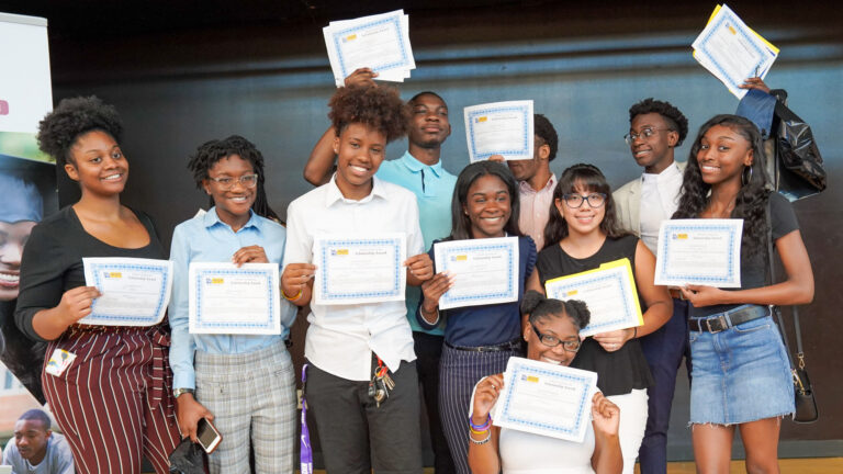 Cómo puedo inscribirme a la Beca Benito Juárez en México