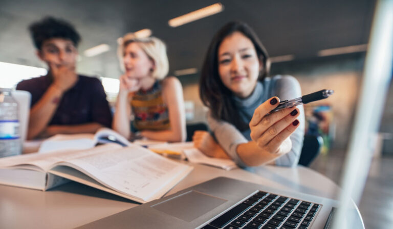 Cuál es la mejor Mac para estudiantes