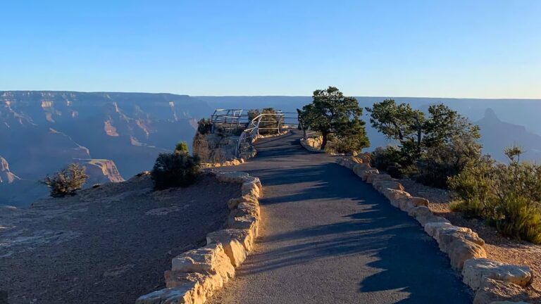 Dónde se encuentra Be Grand Park San Ángel y qué servicios ofrece